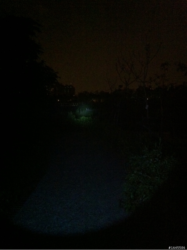 (開箱) 中華節能 DA-20 夜行天使  多功能手電筒