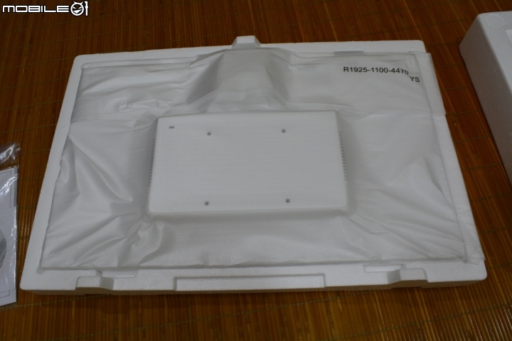 [01首發] ViewSonic VX2363Smhl-W 超正點的白色精靈!