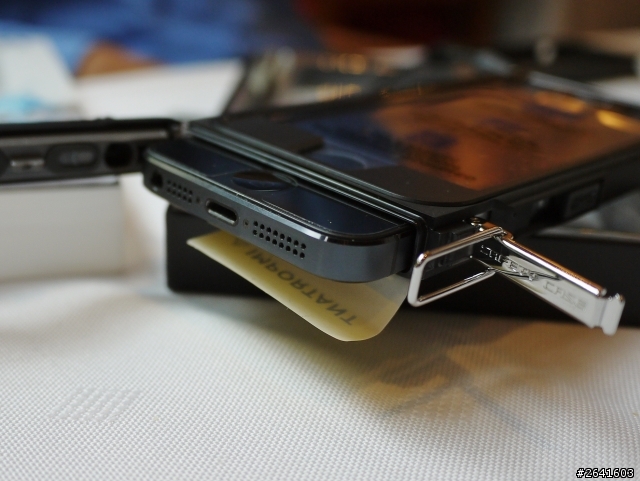 【開箱】iboutique Uncommon iPhone5/5S Safety手機防水保護殼