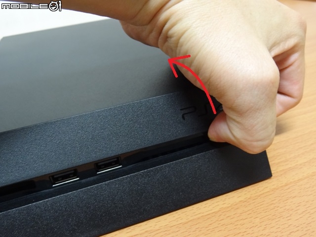 [分享] PS4 保固內...電源觸控沒反應怎麼辦? 自己動手拆 [拆裝流程]