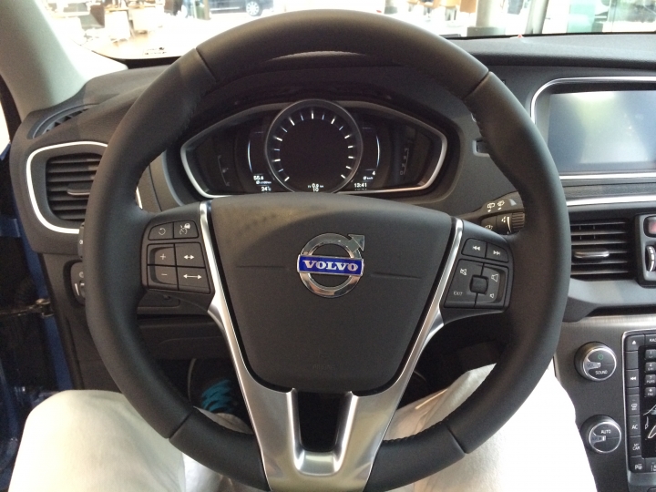 《VOLVO仲夏輕鬆遊》 V40好車試乘