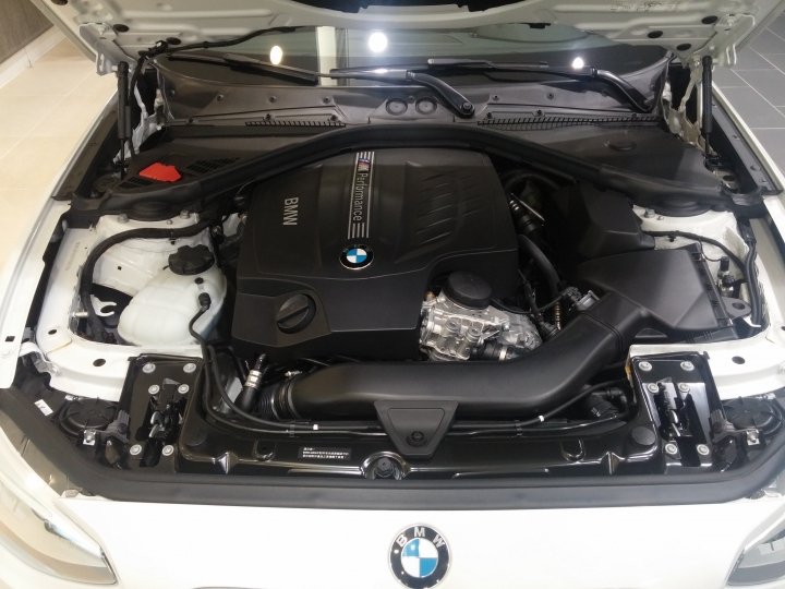 下訂了，準備交車。我的醜八怪小四-M135i