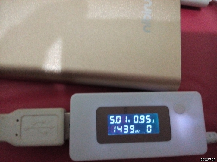 小米10400 mAH vs nibiru/尼比魯神盾 10000mAH 移動電源
