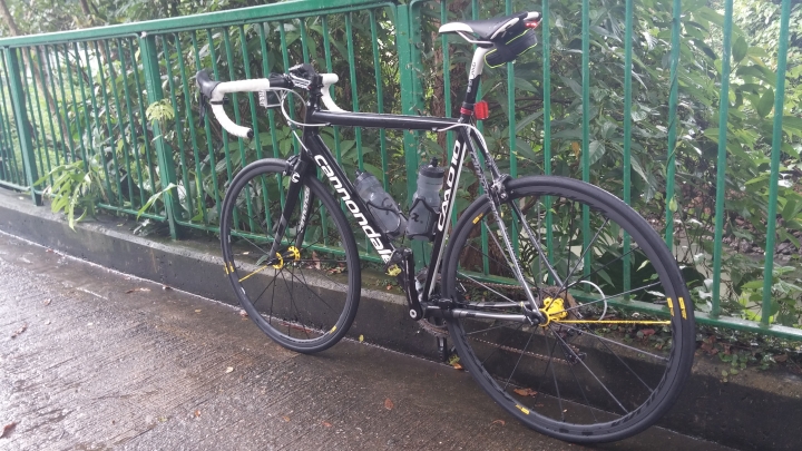 跟大家分享沒有箱子的開箱文，MAVIC KSYRIUM 125th