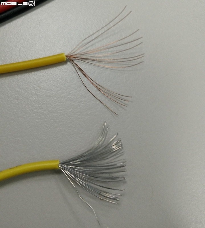 黑心偷工減料的大4P轉SATA電源線~新增詳細圖解與粗細比較圖8/28