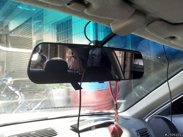 【開箱】包黑子X10 - NT00的倒車顯影行車記錄器