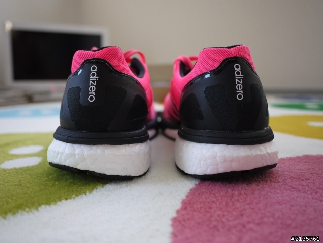 [開箱] Adidas adizero Boston Boost 慢跑鞋