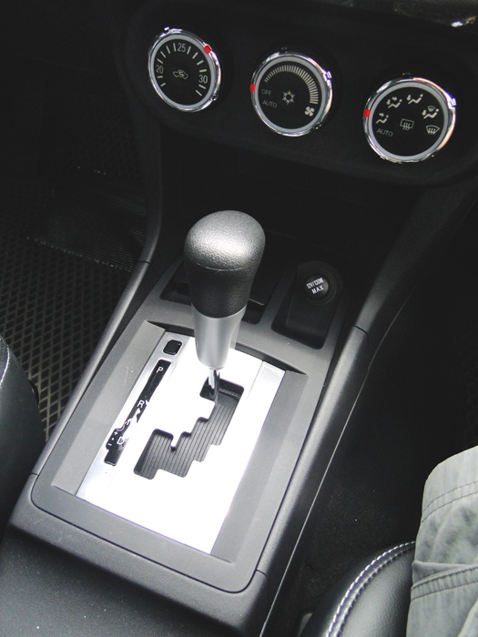 2014 NEW LANCER FORTIS 不專業開箱