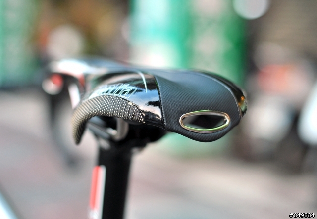 手工 LITESPEED T7 鈦合金700c公路車 完工！！