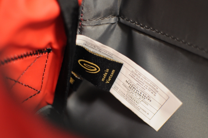 timbuk2 Classic Messenger Bag 2014  簡單開箱