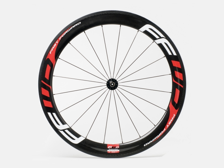 請益Mavic carbon cosmic SLE與FFWD F6R DT240S花鼓這兩款輪組的比較