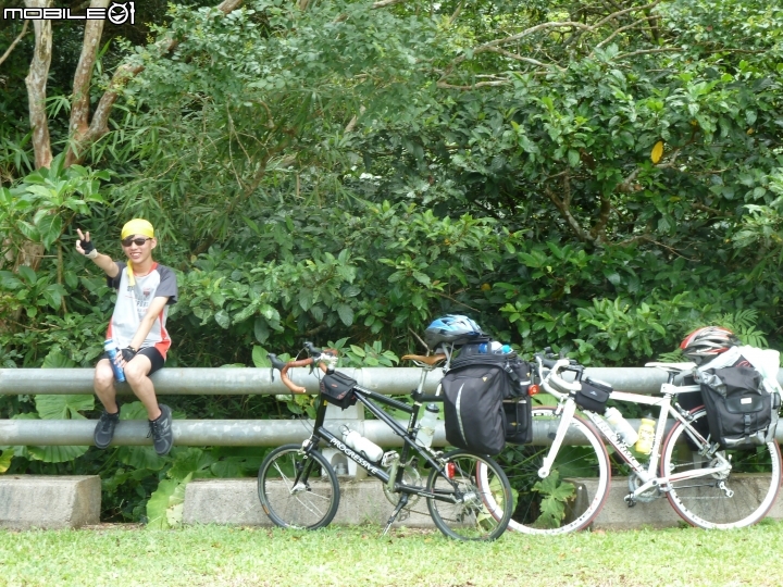 五十與十五二人組的單車環島行─進入高潮迭起的台9線（上）