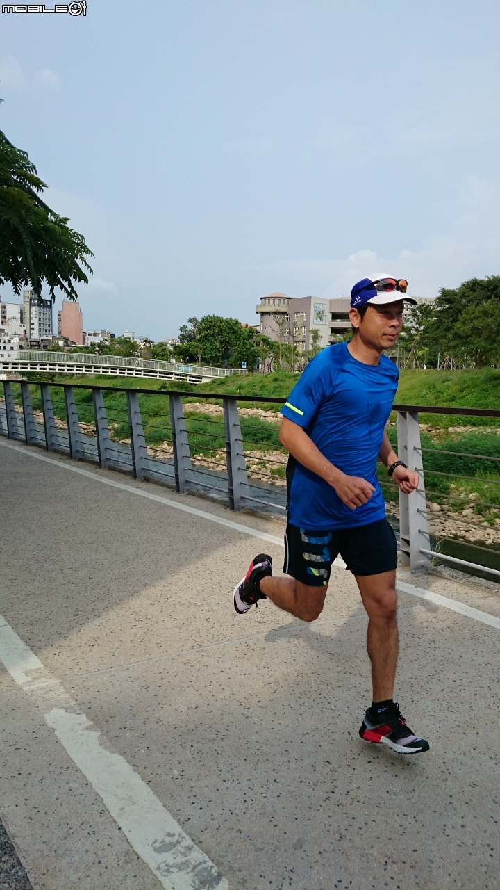 Reebok ONE SERIES 頂級專業全方位跑鞋試穿心得分享