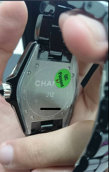 J12 水貨問題