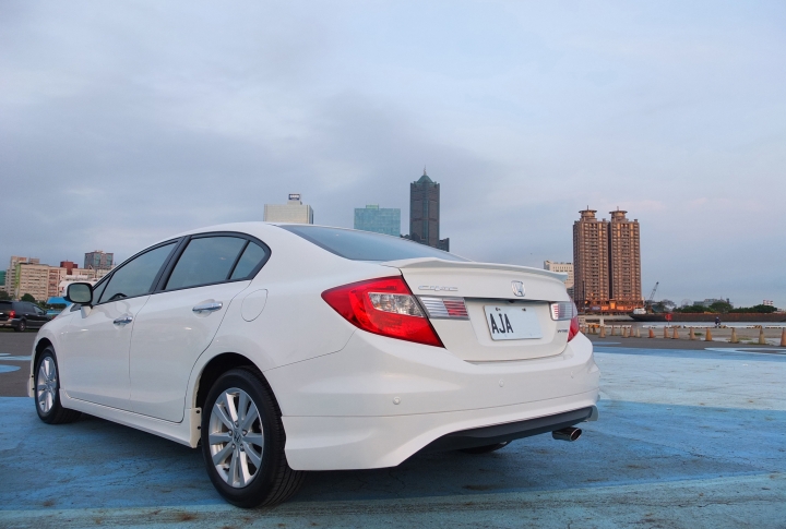 2014 Civic 9S 微開箱~