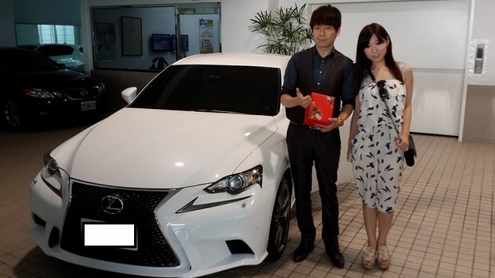 遲了幾個月的Lexus IS300h F Sport開箱紀念