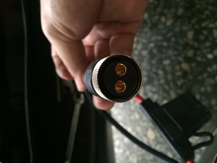 （新增鋰鐵電池測試使用航模15A充電測試）小紅小紅，我們要一直在一起呦～103年4月3日購入
