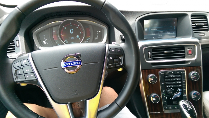 ~~《VOLVO仲夏輕鬆遊》~~北歐造車工藝 之 V60 D4 柴油初體驗