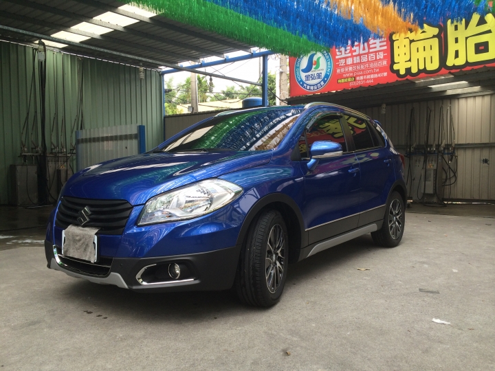 簡易開箱,suzuki sx4 crossover藍藍藍藍