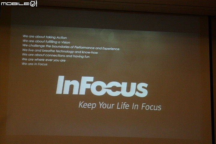 [心得分享] InFocus M810重點機體驗會~搭上我的時光機讓您真實重回現場一起體驗喔!(影片圖多)