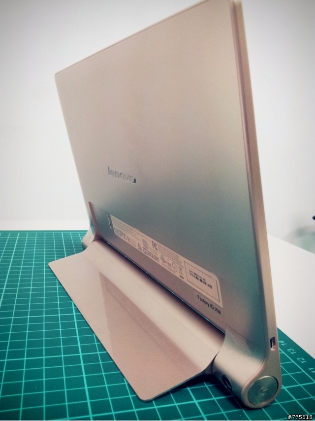 簡易開箱Yoga 10 hd+（b8080）32g