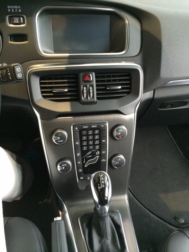 《VOLVO仲夏輕鬆遊》 V40好車試乘