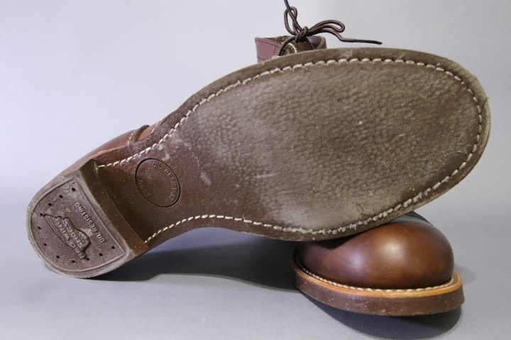 【簡易開箱】Red Wing 8111 開到爛的著用滿月進棚