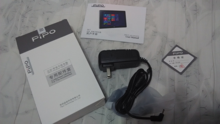 品鉑PIPO W1 WIN8.1 開箱文