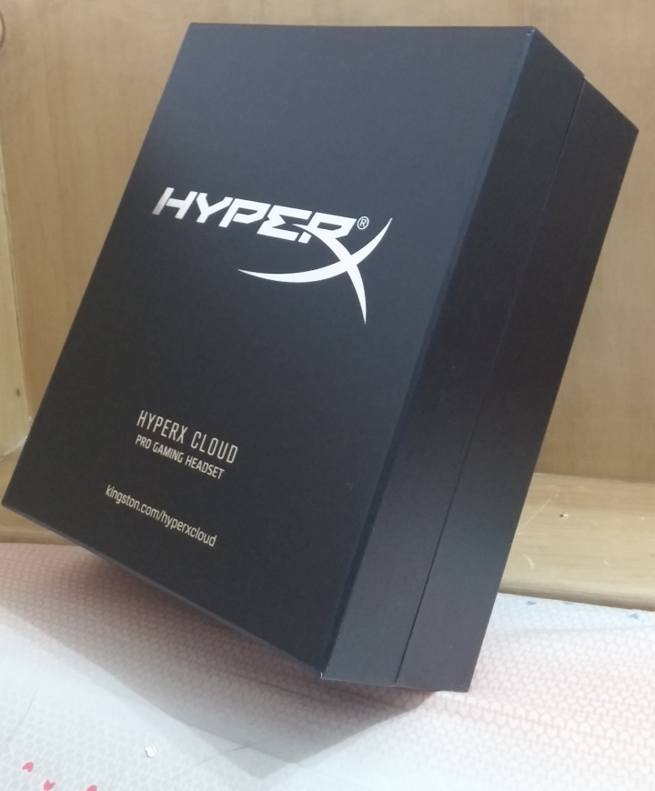 Kingston、HyperX、QPAD 黃金三角代表作—— Kingston HyperX Cloud 電競耳機