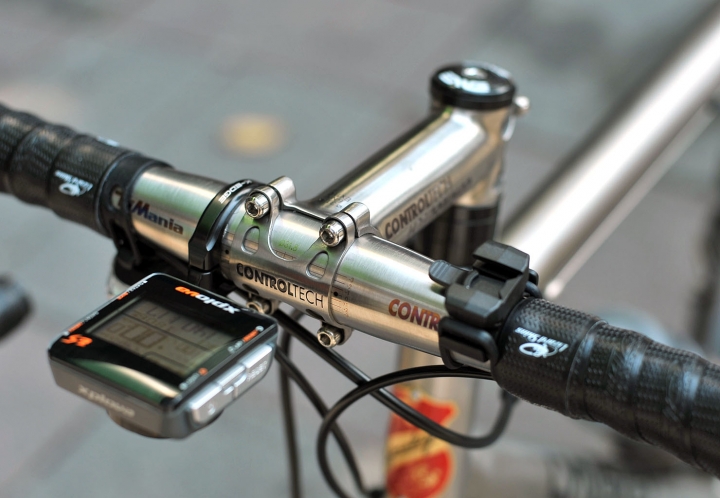 [組裝交車] 鈦合金戰馬 Lynskey Sportive 22速Sram Force系統搭配爬坡鈦輪pmp RS04