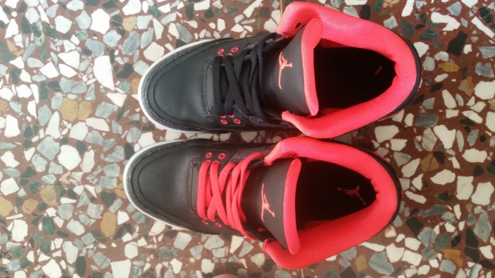 aj3拜託大家幫忙看真假