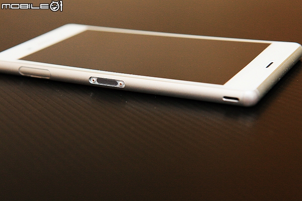 寫在Sony Mobile裁員行動之後...如白晶透亮般的Z3，誕生。