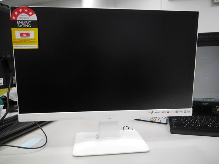 [開箱] 純白無瑕質感，ViewSonic VX2363Smhl 螢幕