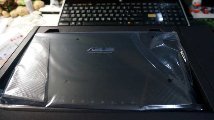 開箱1000M光纖配合最強ASUS 路由器 RT-AC87U分享+超棒的AiCloud