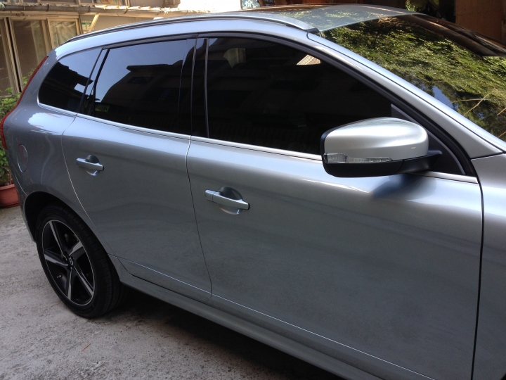 Volvo XC60 T5 R-Design...開箱！9/30補充