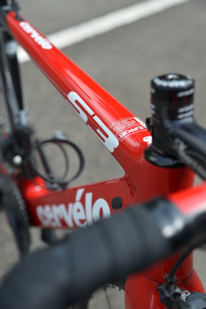 男人就該駕馭~~紅鬃烈馬~~   New Cervelo S3 2014 圖多字少...