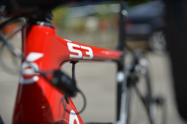男人就該駕馭~~紅鬃烈馬~~   New Cervelo S3 2014 圖多字少...