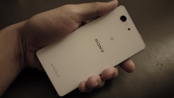我的白色z3 compact微開箱