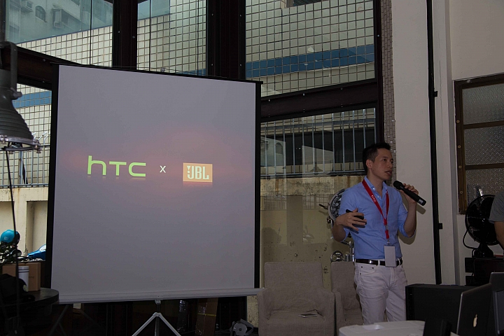 【HTC同樂會】心得文章 ~蝴蝶飛~~蝴蝶飛~蝴蝶1飛完蝴蝶2飛~HTC Butterfly 2體驗會