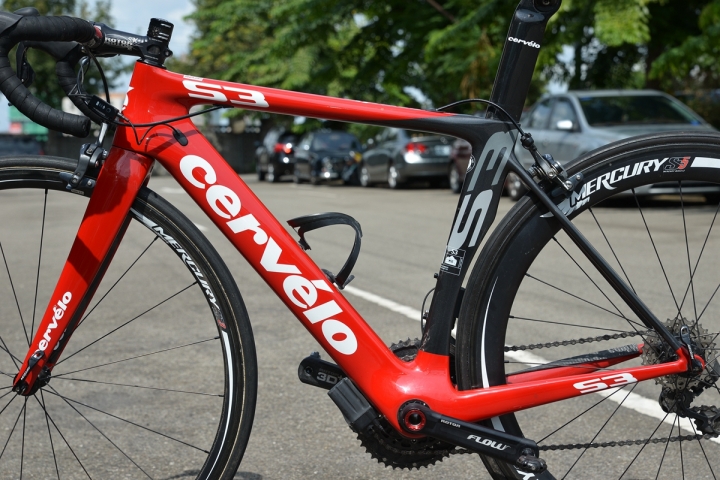 男人就該駕馭~~紅鬃烈馬~~   New Cervelo S3 2014 圖多字少...
