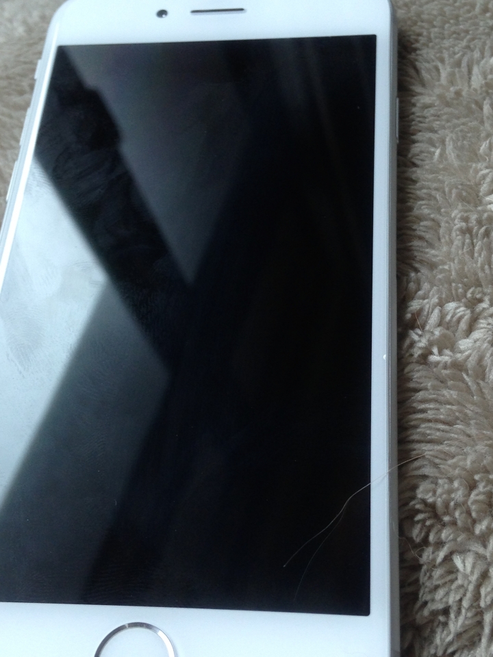 iPhone 6 螢幕瑕疵