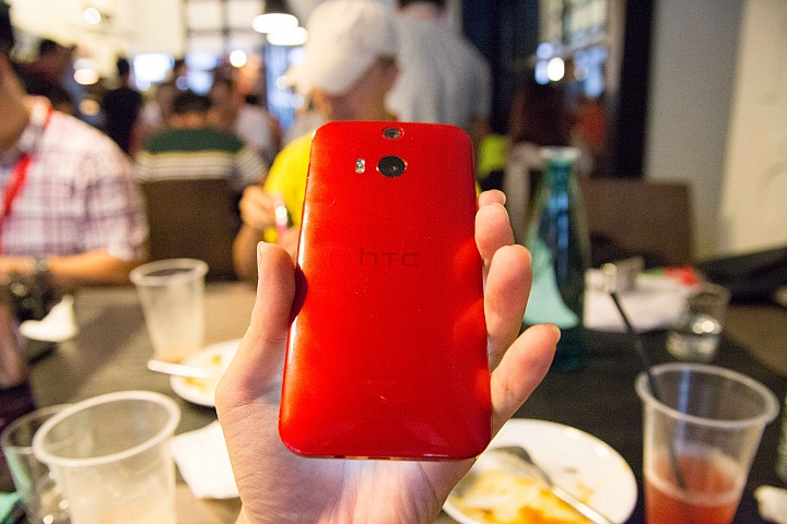 【HTC同樂會】心得文章 ~蝴蝶飛~~蝴蝶飛~蝴蝶1飛完蝴蝶2飛~HTC Butterfly 2體驗會