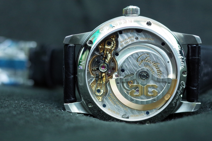 德意志精神的傳承，Glashutte Original 90偏心月相腕表