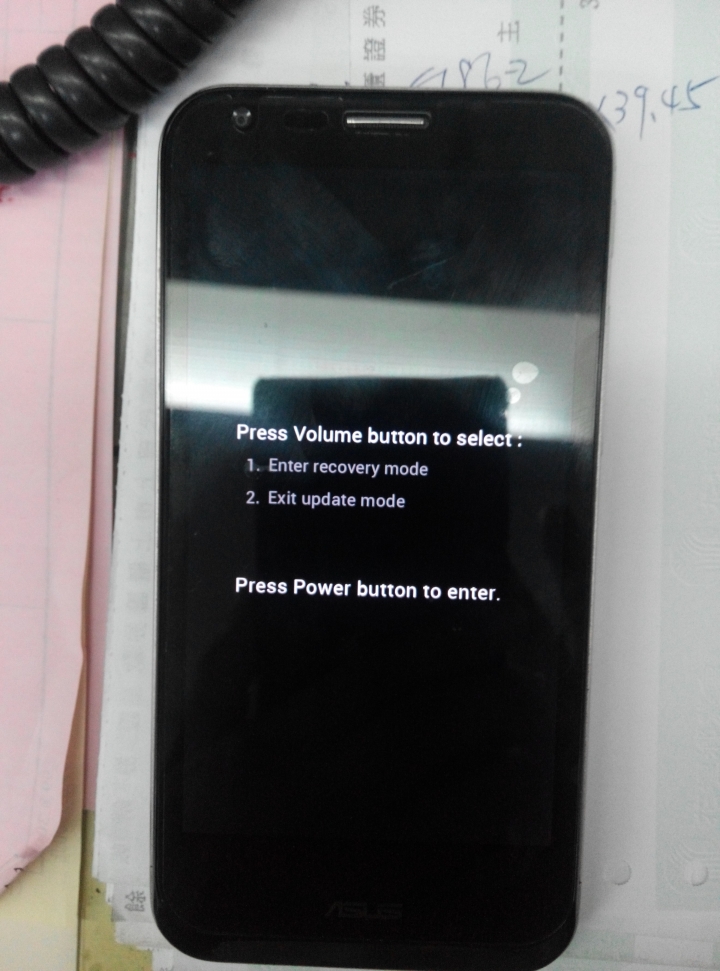 padfone2無法開機，求解