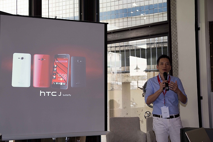 【HTC同樂會】心得文章 ~蝴蝶飛~~蝴蝶飛~蝴蝶1飛完蝴蝶2飛~HTC Butterfly 2體驗會