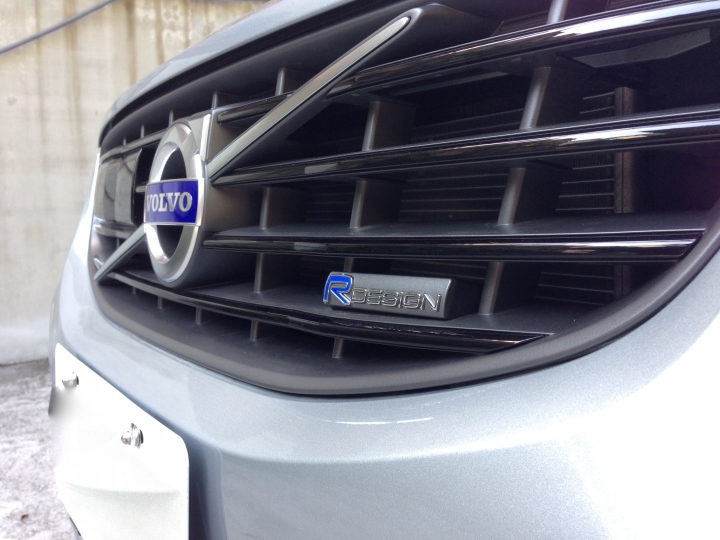 Volvo XC60 T5 R-Design...開箱！9/30補充