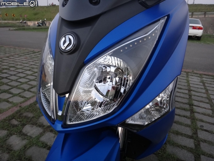 [開箱] 深藍好朋友 2014 SYM GTS300i abs 消光藍