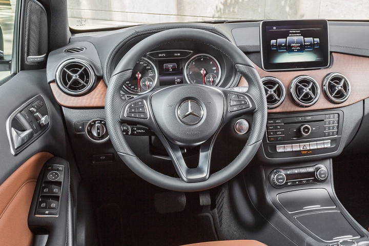 2015 全新小改 Mercedes-Benz B-class