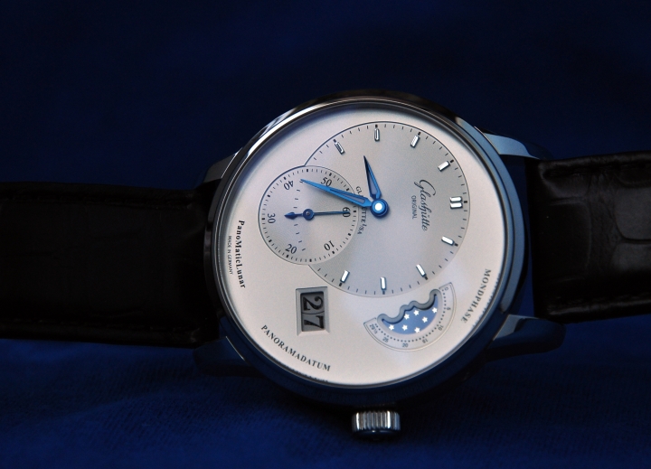 德意志精神的傳承，Glashutte Original 90偏心月相腕表