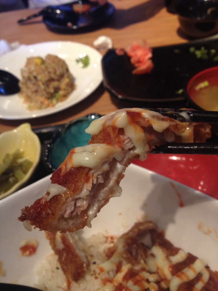 高雄美術館--賴桑壽司屋，不用去花蓮也可以吃到了